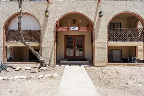 441 W Yucca Ct #201, Tucson, AZ 85704