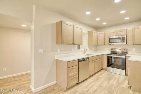 4146 E Flower St, Tucson, AZ 85712