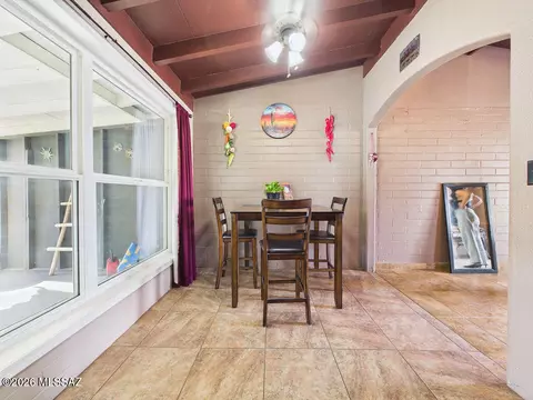 Dining - 6656 S Melody Ave, Tucson, AZ 85756 photo 2 of 2