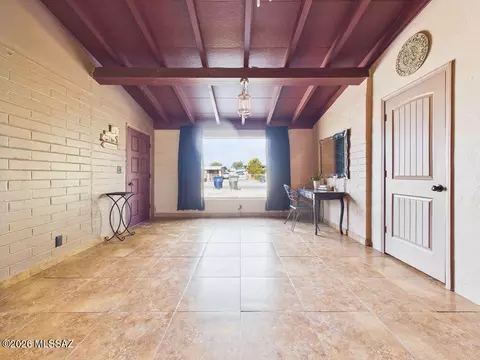 Living - 6656 S Melody Ave, Tucson, AZ 85756 photo 1 of 1
