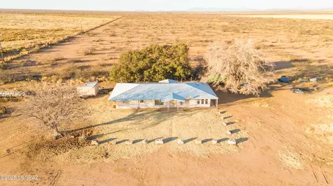 4842 W Gleeson Rd, Elfrida, AZ 85610