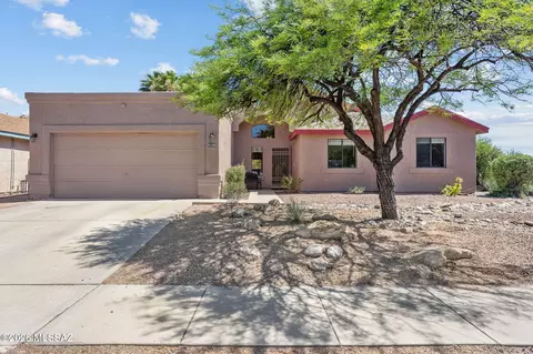 8185 E Mesquite Ridge Cir, Tucson, AZ 85710