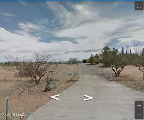 235 S Broken Arrow Ln, Benson, AZ 85602