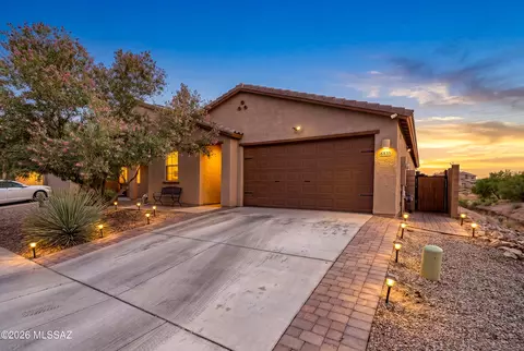 6835 W Canopus Loop, Tucson, AZ 85757