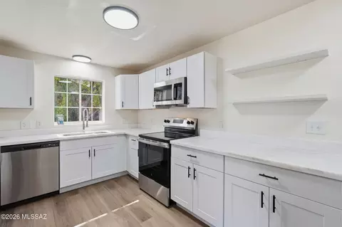 Kitchen - 3550 E Hampton St, Tucson, AZ 85716 photo 2 of 5