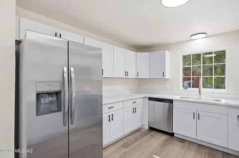 Kitchen - 3550 E Hampton St, Tucson, AZ 85716 photo 3 of 5