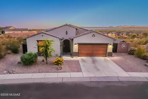 1390 E Stronghold Canyon Ln, Sahuarita, AZ 85629