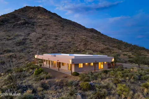 Exterior - 12695 Enchanted Trl, Vail, AZ 85641 photo 3 of 4