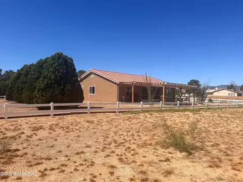 Exterior - 927 E Christmas Tree Ln, Pearce, AZ 85625 photo 12 of 13