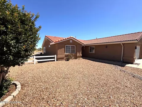 Exterior - 927 E Christmas Tree Ln, Pearce, AZ 85625 photo 3 of 13