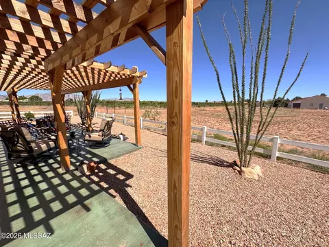 Exterior - 927 E Christmas Tree Ln, Pearce, AZ 85625 photo 10 of 13