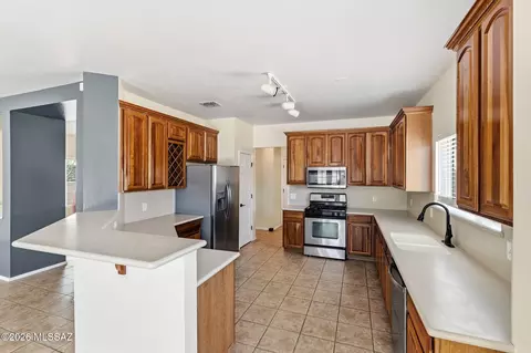 18777 S Avenida Paso Cortito, Sahuarita, AZ 85629