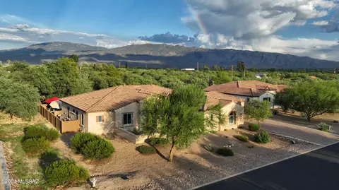 2542 N Woods End Pl, Tucson, AZ 85749
