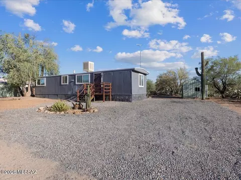 6525 N Brushtail Ln, Tucson, AZ 85743