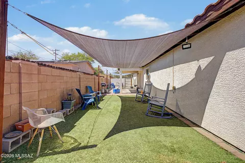 Exterior - 2632 E Spring St, Tucson, AZ 85716 photo 8 of 10
