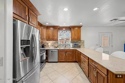 Kitchen - 2632 E Spring St, Tucson, AZ 85716 photo 3 of 4