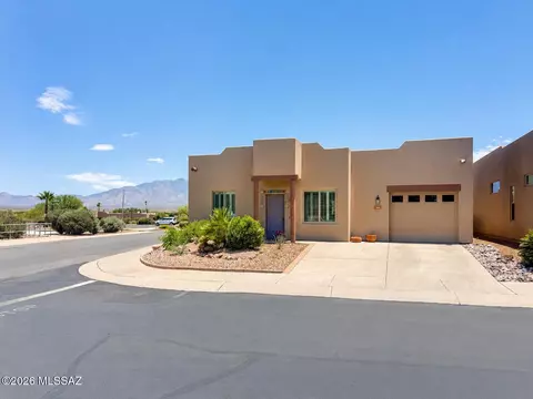 965 W Via Del Placio, Green Valley, AZ 85614