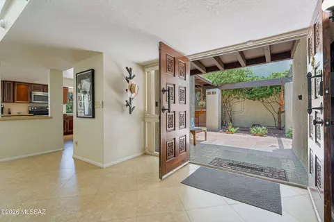 Entry Way - 7129 E Chorro Cir, Tucson, AZ 85715 photo 1 of 1