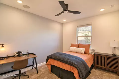 Bedroom - 12794 E Tortoise Pointe Dr, Vail, AZ 85641 photo 6 of 9