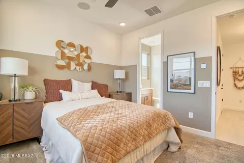 Bedroom - 12794 E Tortoise Pointe Dr, Vail, AZ 85641 photo 4 of 9
