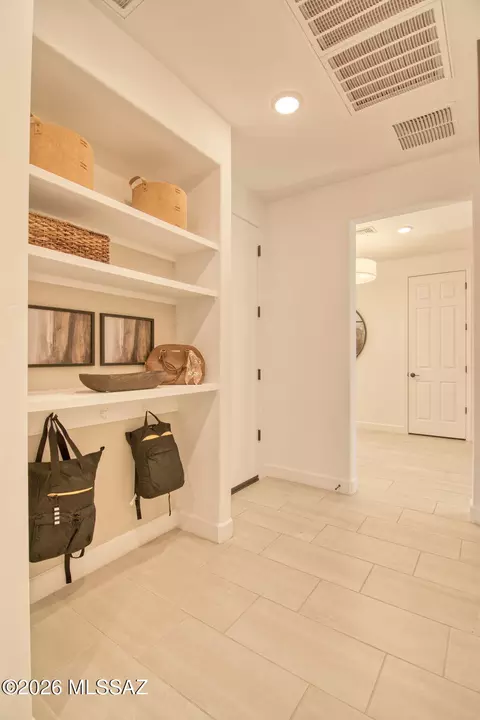 Entry Way - 12794 E Tortoise Pointe Dr, Vail, AZ 85641 photo 5 of 6