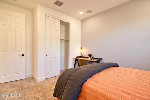 Bedroom - 12794 E Tortoise Pointe Dr, Vail, AZ 85641 photo 7 of 9