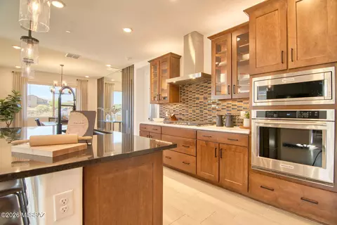Kitchen - 12794 E Tortoise Pointe Dr, Vail, AZ 85641 photo 5 of 5
