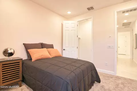 Bedroom - 12794 E Tortoise Pointe Dr, Vail, AZ 85641 photo 9 of 9