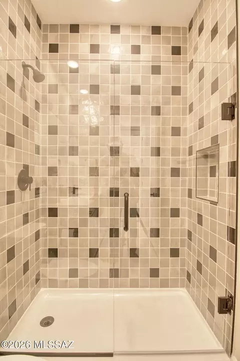 Bath - 12794 E Tortoise Pointe Dr, Vail, AZ 85641 photo 8 of 8