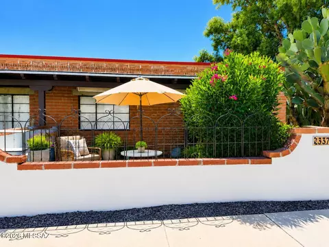 337 S Paseo Lobo #D, Green Valley, AZ 85614