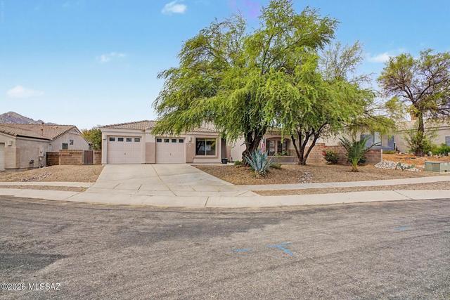 301 W Greys Rd, Tucson, AZ 85737