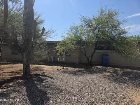 1201 W Calle Concordia, Tucson, AZ 85704