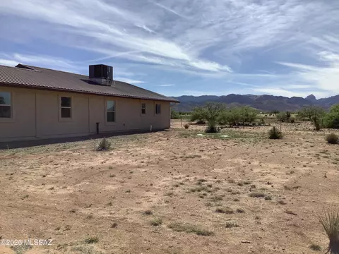 Exterior - 129 E Lehigh St, Pearce, AZ 85625 photo 4 of 7