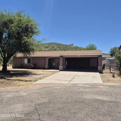 489 Alondra Ct, Rio Rico, AZ 85648