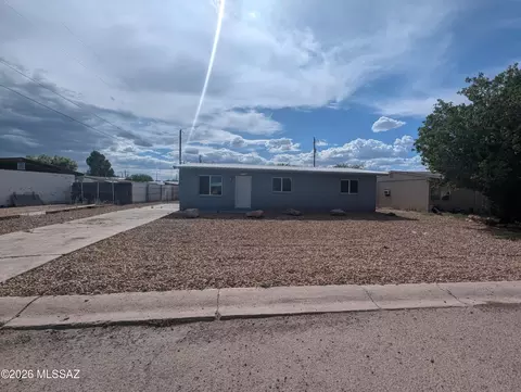 211 N Scott Ave, Benson, AZ 85602