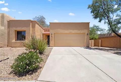 2506 N Blue Willow Trl, Tucson, AZ 85715