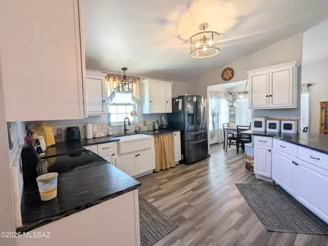 2911 W Willow Tree Ln, Willcox, AZ 85643 photo 18