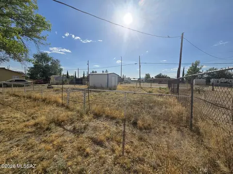 Exterior - 454 N Curtis Ave, Willcox, AZ 85643 photo 2 of 3