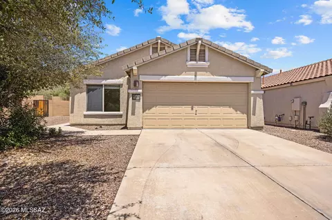 8260 W Opal Moon Ct, Tucson, AZ 85743