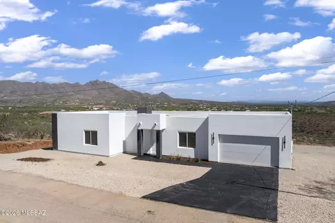 31 Calle Marruecos, Rio Rico, AZ 85648