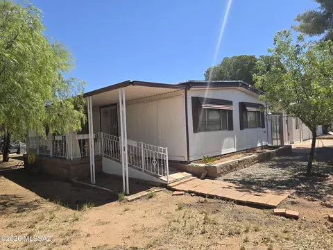 3200 W Barrel Cactus Ln, Benson, AZ 85602