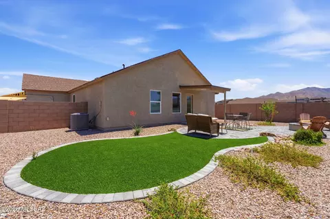 Exterior - 8886 E Moontear Way, Vail, AZ 85641 photo 9 of 14