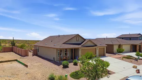 Other - 8886 E Moontear Way, Vail, AZ 85641 photo 2 of 10