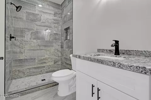 Bath - 3902 E Fairmount St, Tucson, AZ 85712 photo 1 of 6
