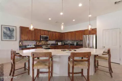 12761 N Gentle Rain Dr, Marana, AZ 85658