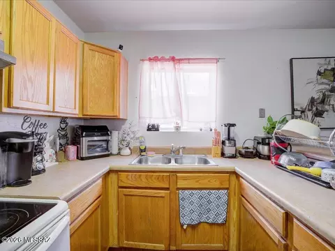 Kitchen - 113 E District St, Tucson, AZ 85714 photo 1 of 1