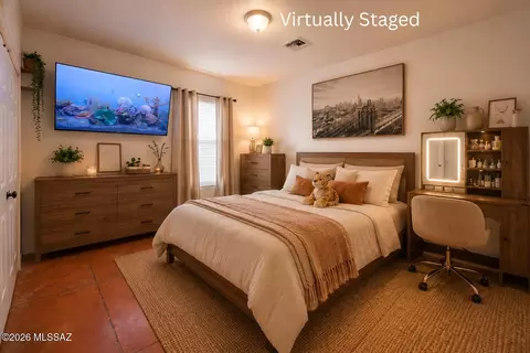 Bedroom - 113 E District St, Tucson, AZ 85714 photo 3 of 6