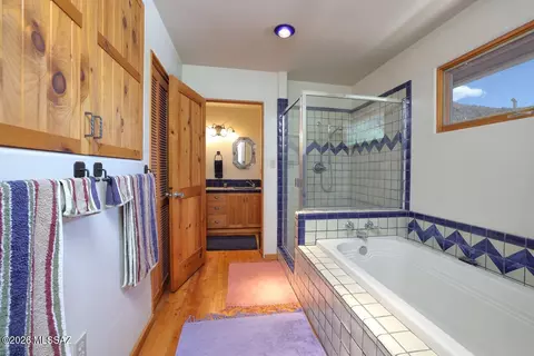 Bath - 92425 E Aravaipa Rd, Winkelman, AZ 85192 photo 3 of 5