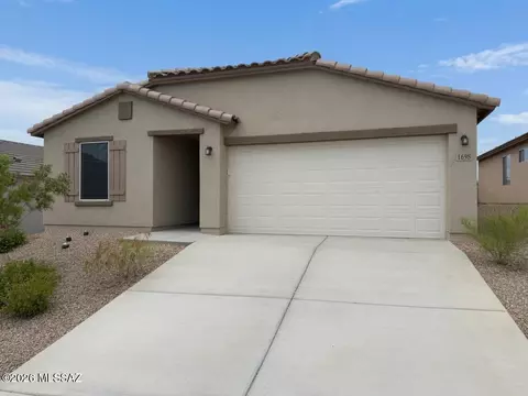 1698 Tenen Pass Dr, Benson, AZ 85602