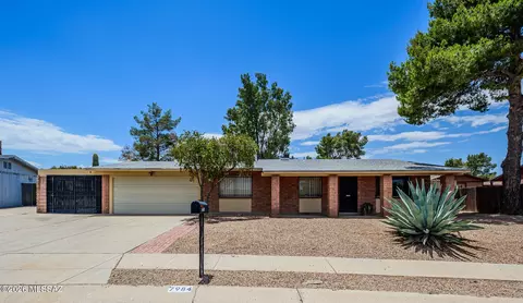 7984 E Boojum St, Tucson, AZ 85730